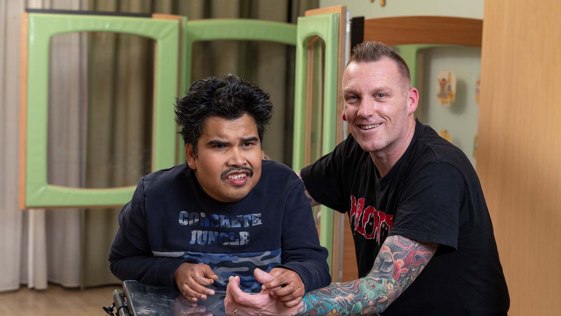 Stoere mannen kunnen ook billen wassen