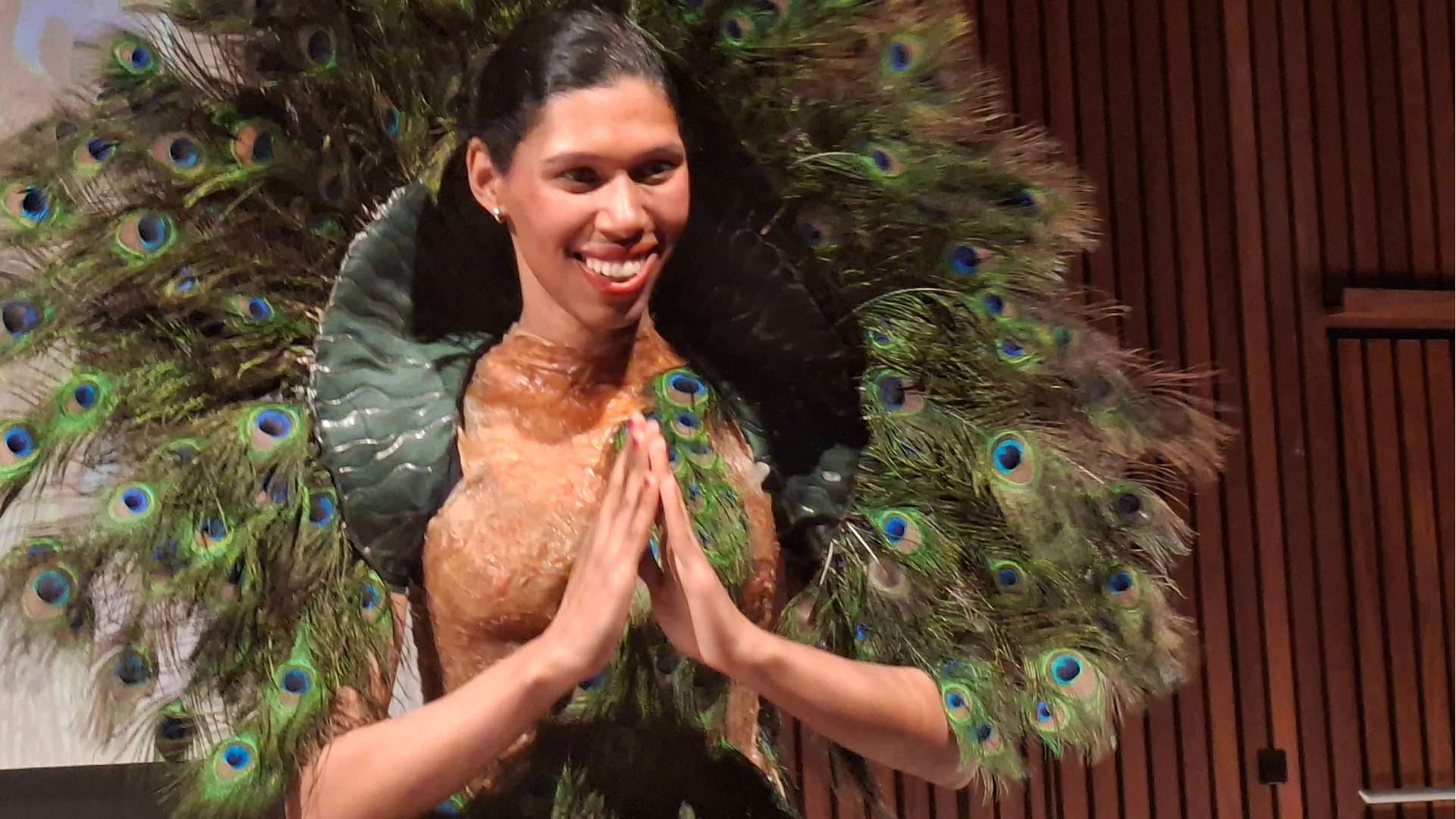 Lunet Modellen Stralen Op De Catwalk In Parktheater Eindhoven