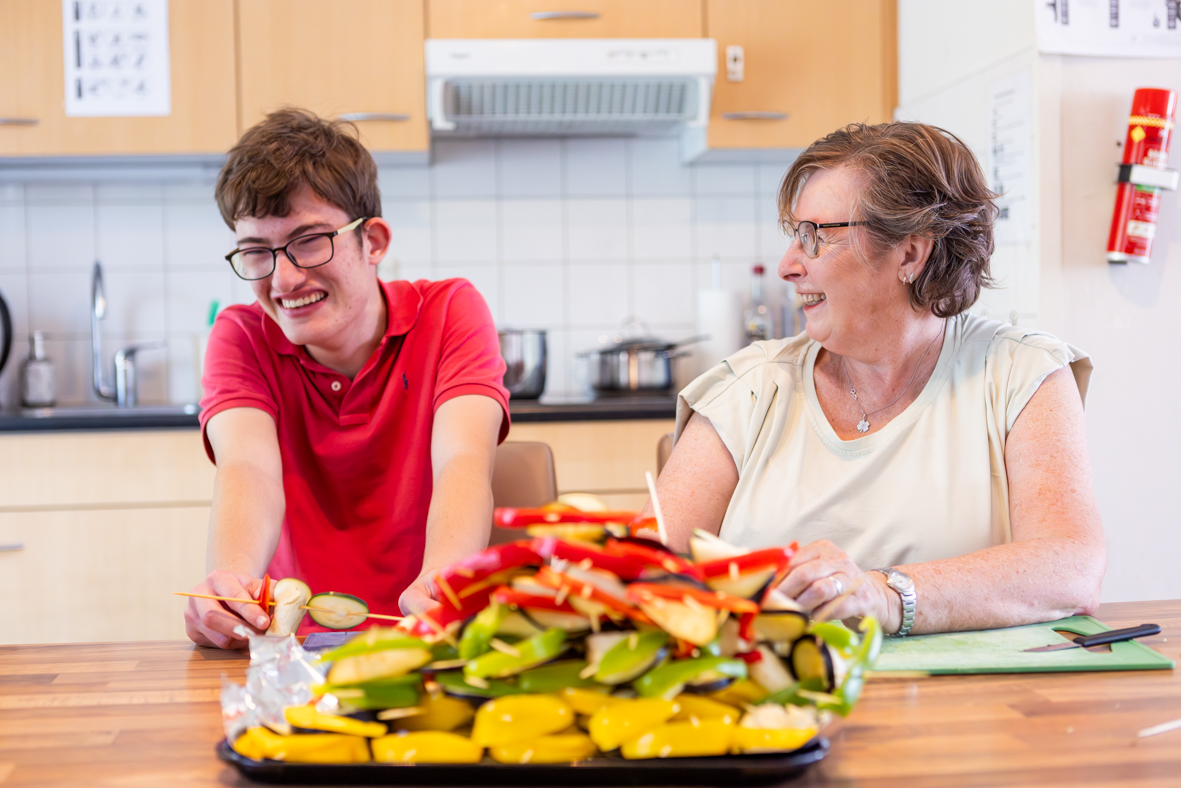 Begeleider Met Een Logé